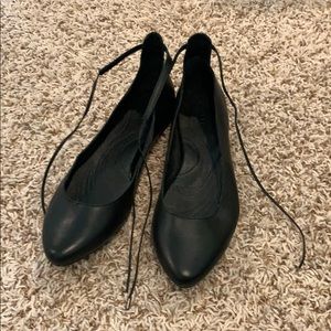 Ballerina Ankle-Tie Flats